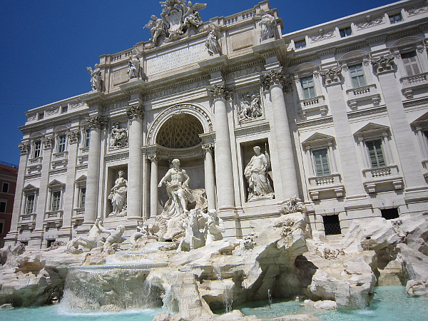 The Trevi Fountain. Photo: Mittens and Sunglasses © 2016