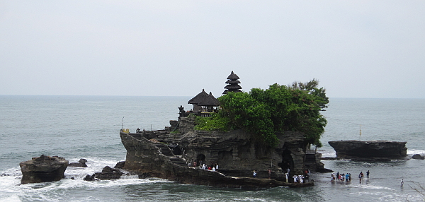 Pura Tanah Lot. Photo: Mittens and Sunglasses © 2017